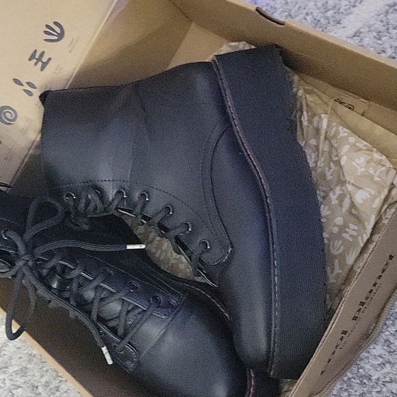 Steve madden boots - Picture 2 of 4